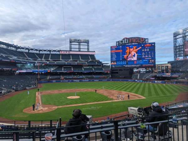 Citi Field, section: 116, row: 6, seat: 13
