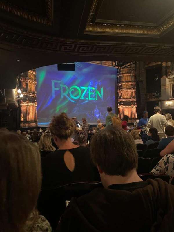 Theatre Royal Drury Lane, section: stalls, row: R, seat: 44