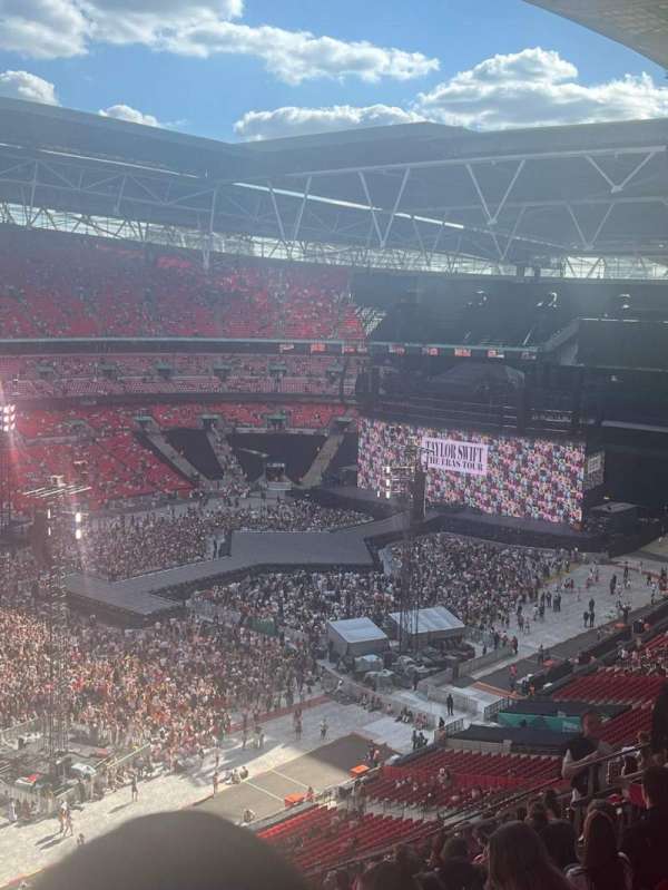 Wembley Stadium, section: 506, row: 17, seat: 153