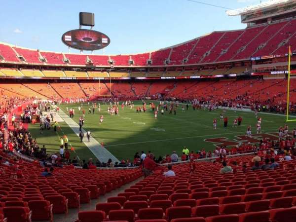 Arrowhead Stadium, section: 130, row: 26, seat: 18
