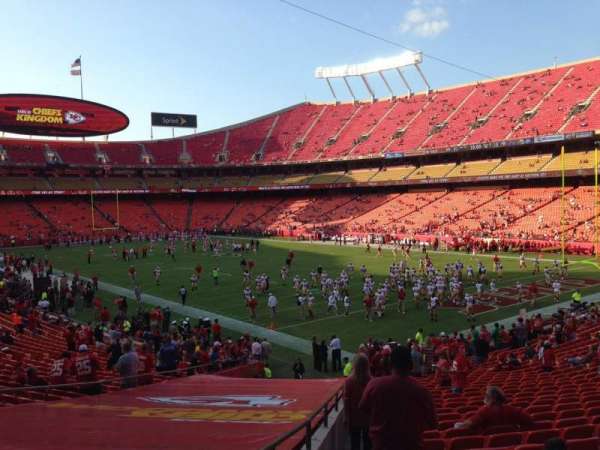 Arrowhead Stadium, section: 113, row: 30, seat: 23