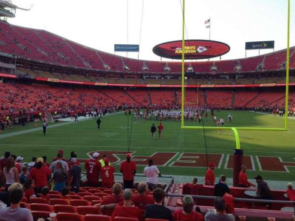 Arrowhead Stadium, section: 109, row: 7, seat: 20