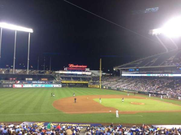 Kauffman Stadium, section: 218, row: HH, seat: 1