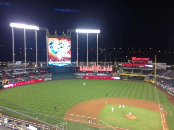 Kauffman Stadium, section: 413, row: V, seat: 6