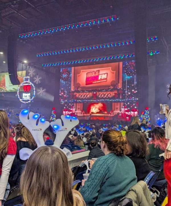 Allstate Arena, section: 112, row: DD, seat: 5