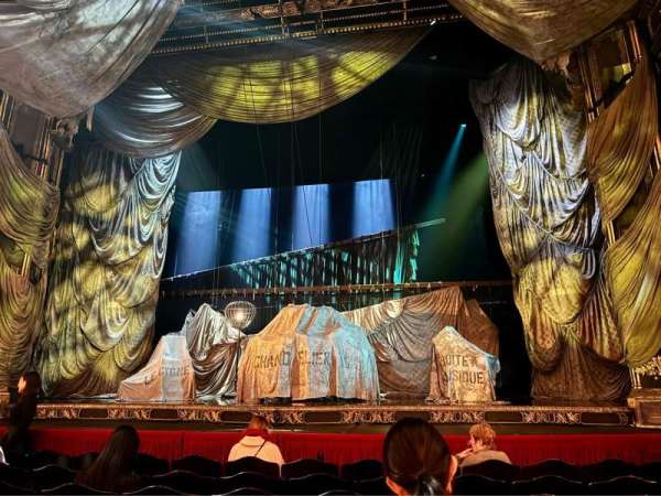 His Majesty's Theatre, London, section: Stalls, row: G, seat: 17