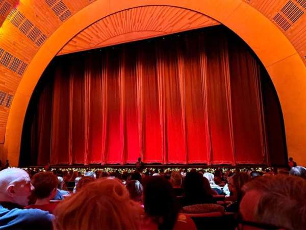 Radio City Music Hall, section: Orchestra 3, row: RR, seat: 306