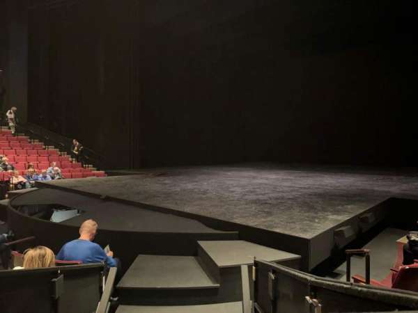 Vivian Beaumont Theater, section: Orchestra RC, row: F, seat: 408