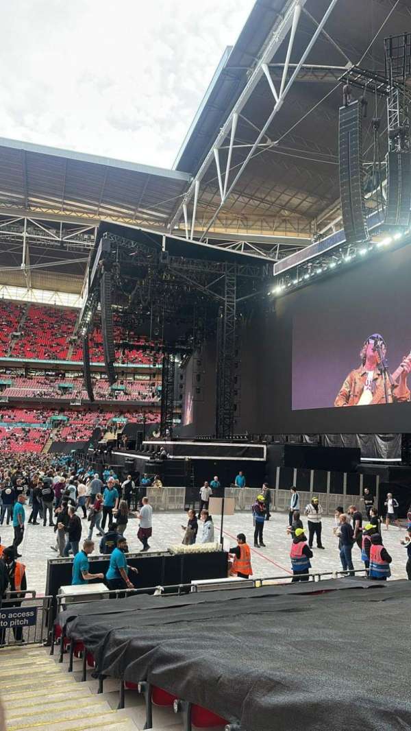 Wembley Stadium, section: 141, row: 13, seat: 223
