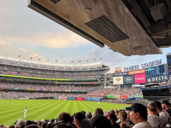 Yankee Stadium, section: 105, row: 10, seat: 23