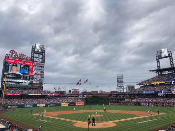Citizens Bank Park, section: 123, row: 23, seat: 15