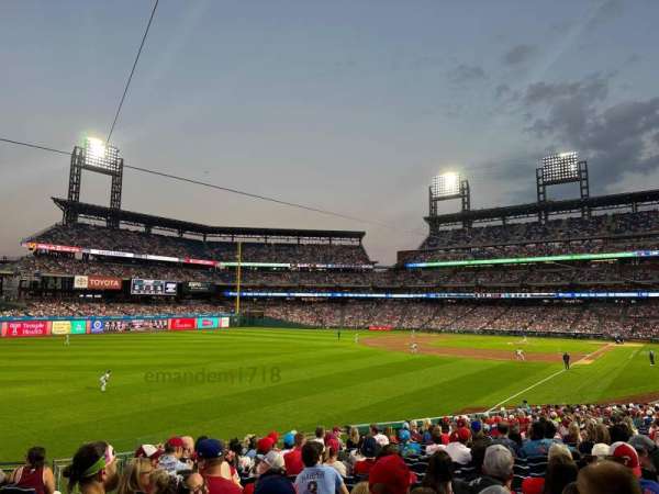 Citizens Bank Park, section: 139, row: 31, seat: 18