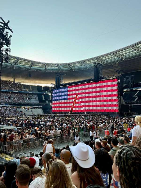 Stade de France, section: D5, row: 11, seat: 31
