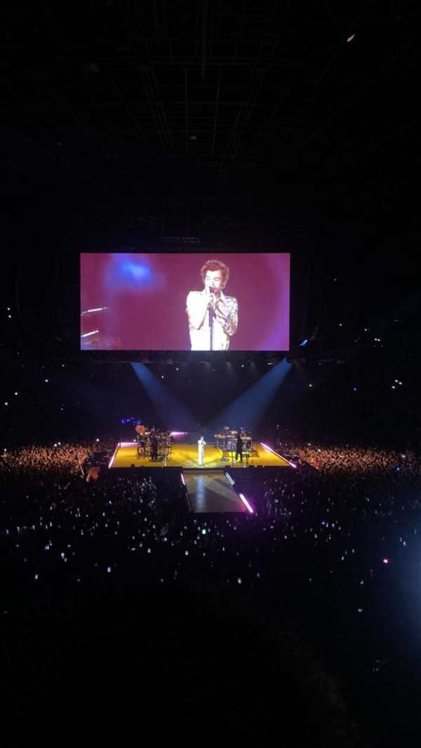 Kia Forum, section: 101, row: 11, seat: 7