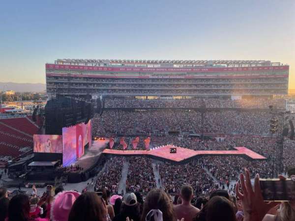 Levi's Stadium, section: C218, row: 22, seat: 9,10