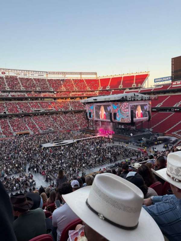 Levi's Stadium, section: C241, row: 11, seat: 9