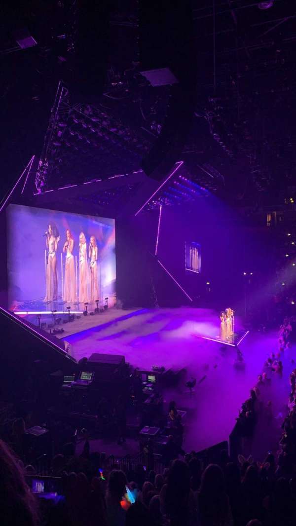 AO Arena, section: 102, row: Q, seat: 10