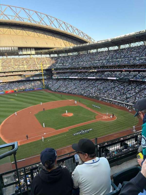 T-Mobile Park, section: 339, row: 3, seat: 22