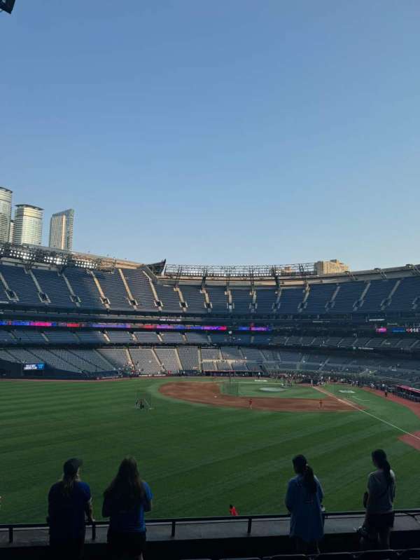 Rogers Centre, section: 242, row: 7, seat: 10