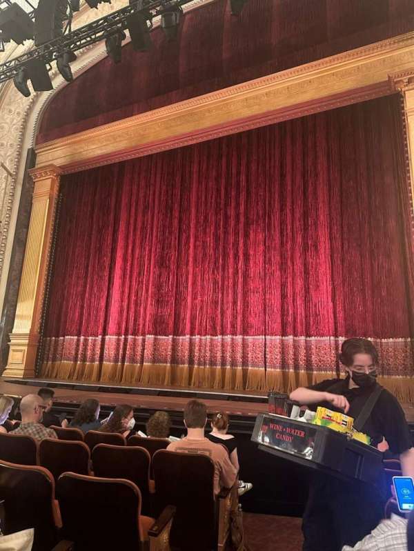 Majestic Theatre, section: Orchestra R, row: G, seat: 2