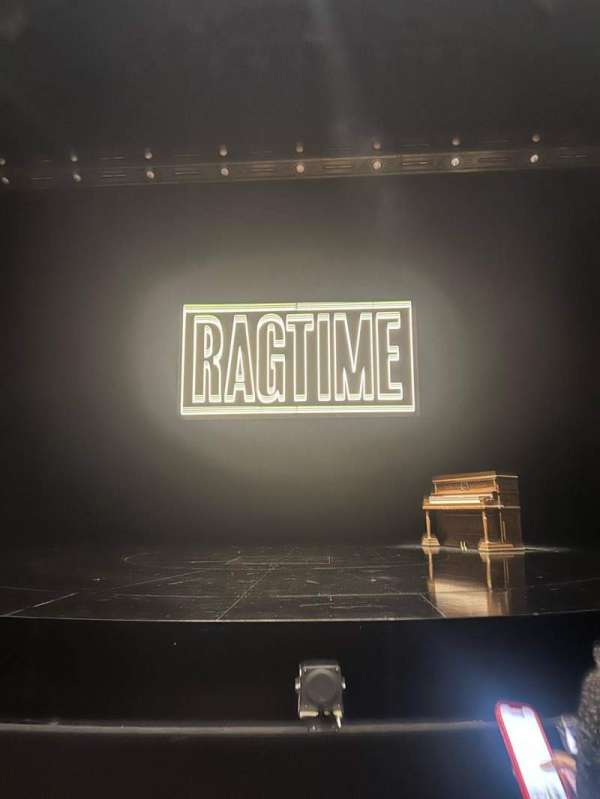 Vivian Beaumont Theater, section: Orchestra C, row: D, seat: 305