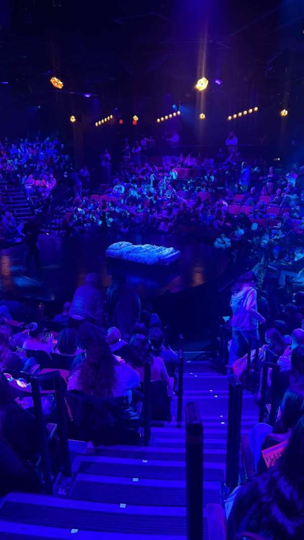 Circle in the Square Theatre, section: Orchestra 100 (Odd), row: H, seat: 145