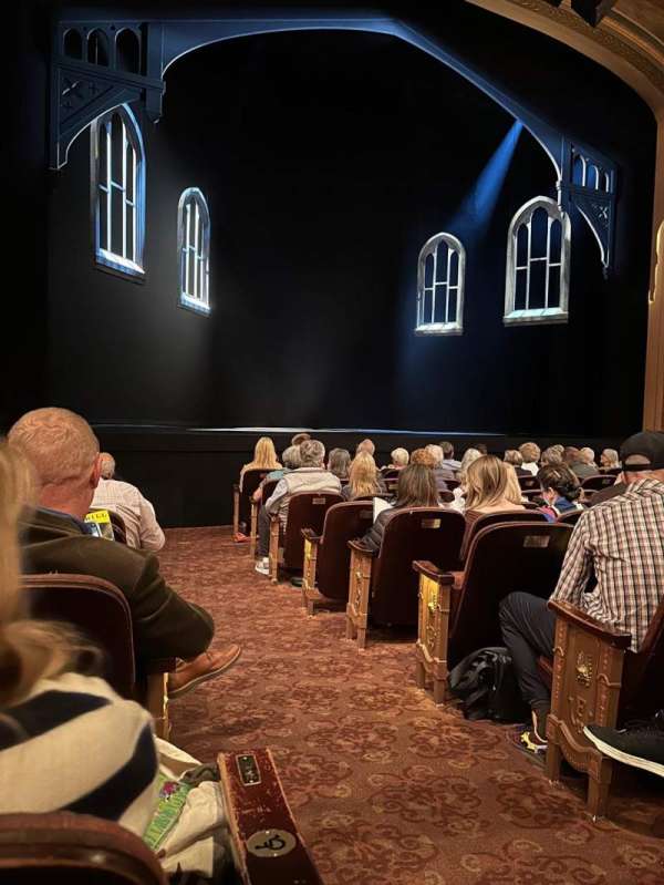 Todd Haimes Theatre, section: Orchestra L, row: H, seat: 1