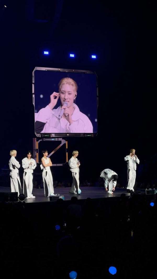 Oakland Arena, section: 113, row: 2, seat: 5