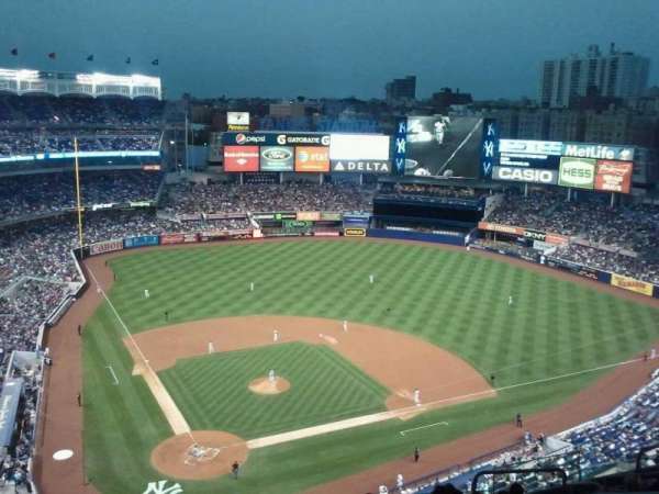 Yankee Stadium, section: 419, row: 10, seat: 10