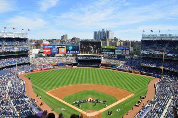 Yankee Stadium, section: 420B, row: 4, seat: 16