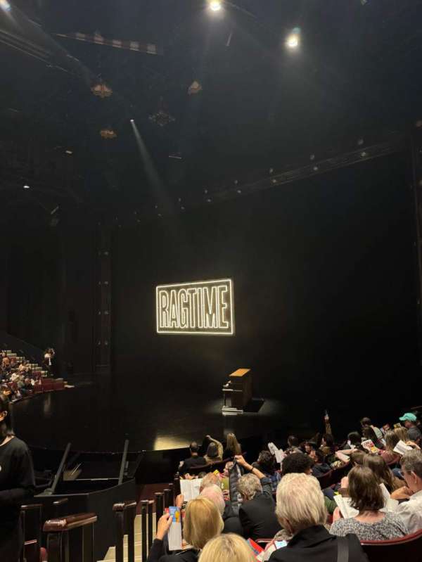 Vivian Beaumont Theater, section: Orchestra R, row: M, seat: 501