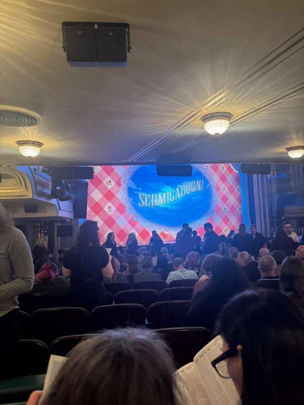 Nederlander Theatre, section: Orchestra L, row: Q, seat: 21