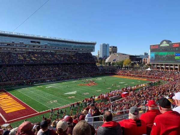Huntington Bank Stadium, section: 216, row: 11, seat: 3