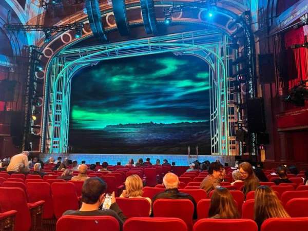 Broadway Theatre - 53rd Street, section: Orchestra R, row: P, seat: 15