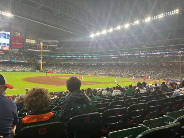 Daikin Park, section: 110, row: 23, seat: 1