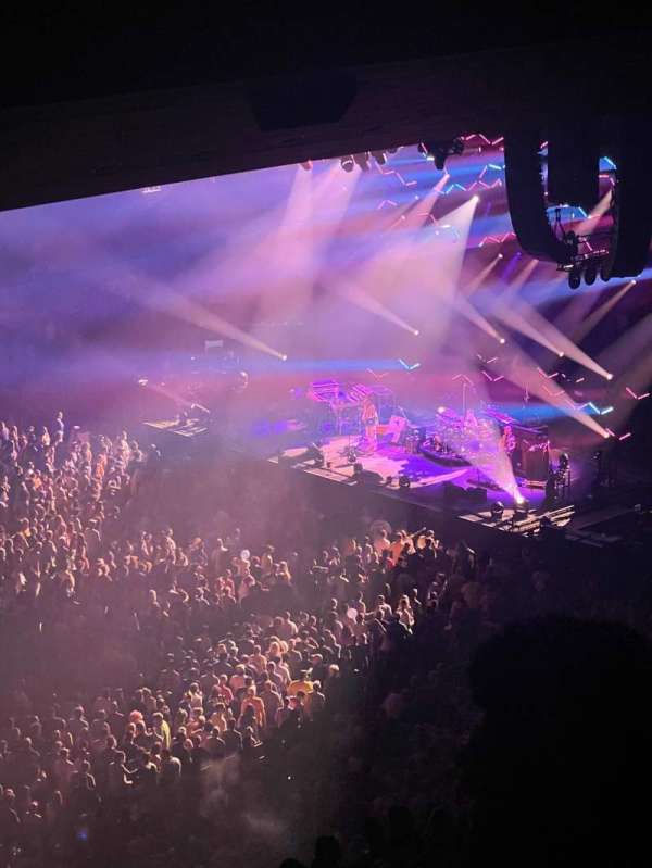 Madison Square Garden, section: 209, row: 20, seat: 8