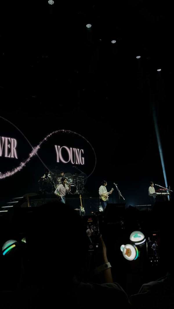 YouTube Theater, section: Floor A, row: 5, seat: 8