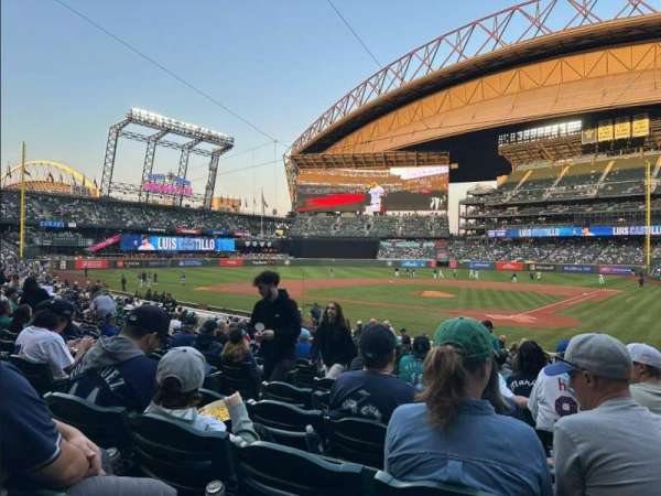 T-Mobile Park, section: 133, row: 23, seat: 5