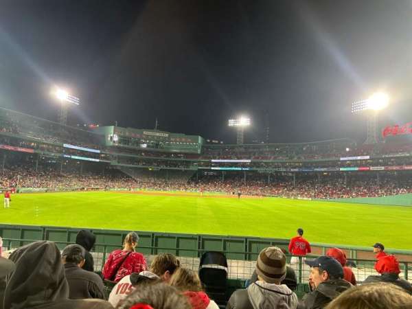 Fenway Park, section: Bleacher 40, row: 06, seat: 17