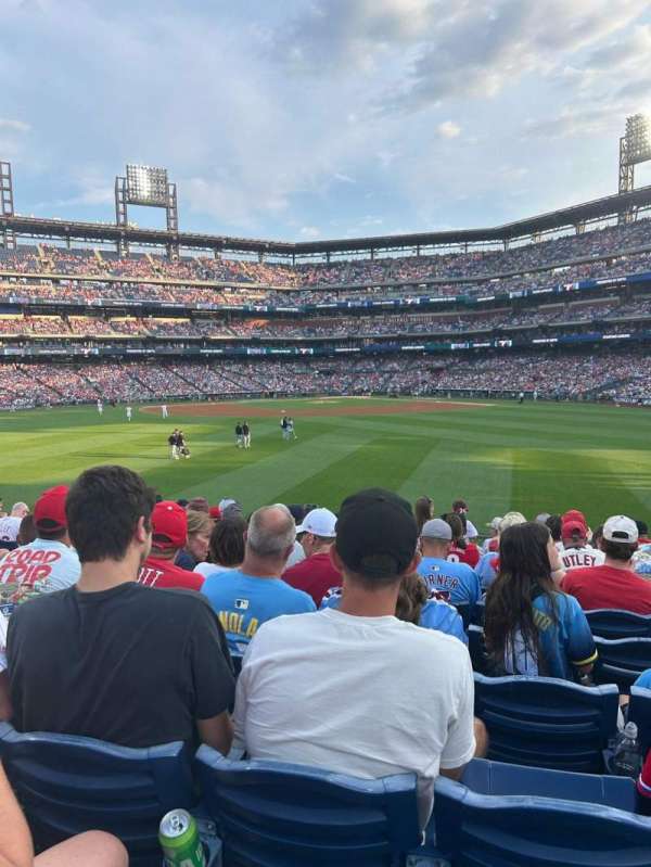 Citizens Bank Park, section: 147, row: 13, seat: 13