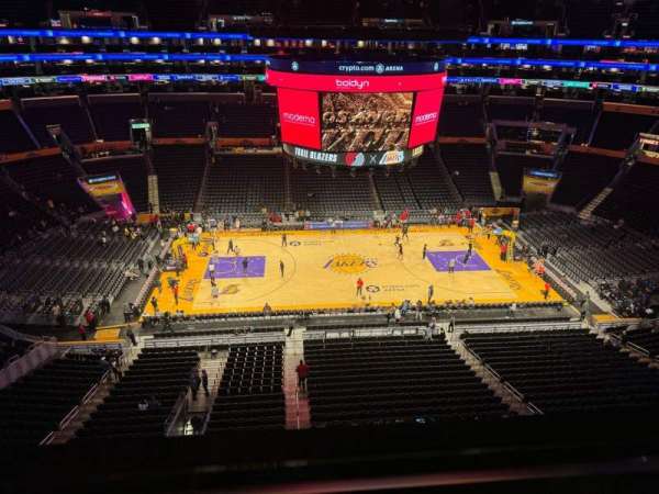 Crypto.com Arena, section: 318, row: 1, seat: 28
