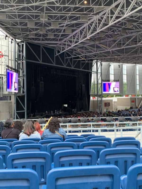 RBC Amphitheatre, section: 410, row: H, seat: 6