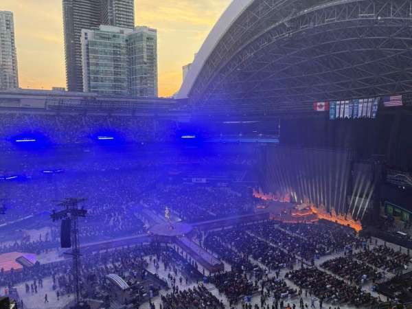 Rogers Centre, section: 514, row: 13, seat: 21