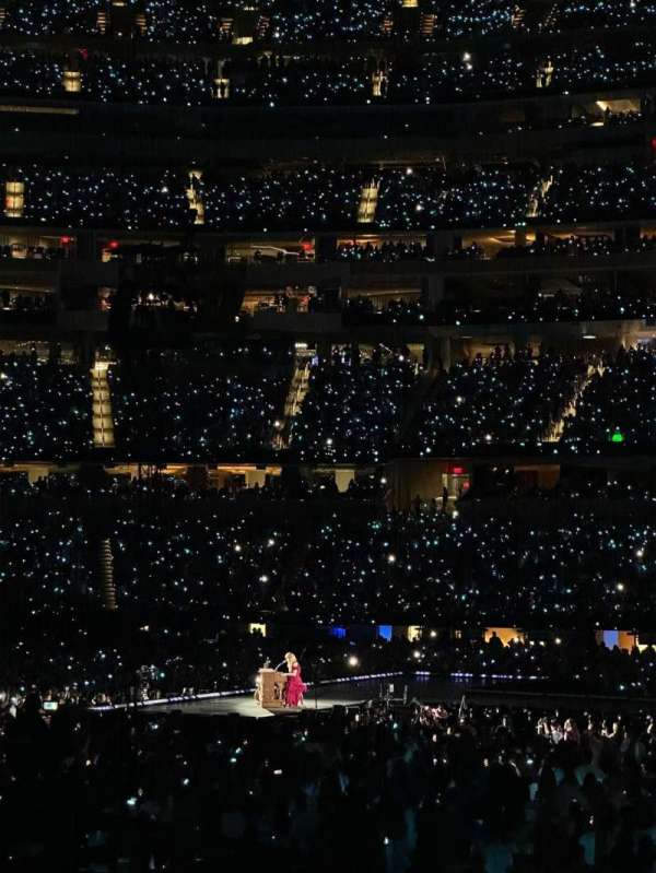 SoFi Stadium, section: VIP132, row: 9, seat: 13