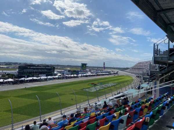 Daytona International Speedway, section: 139, row: 36, seat: 22