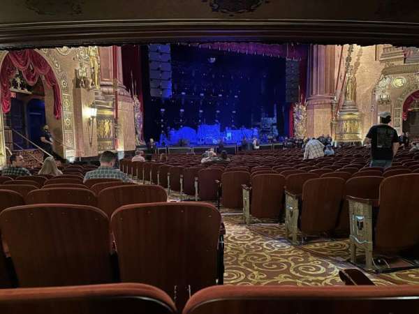 Beacon Theatre, section: Orchestra 3, row: V, seat: 29