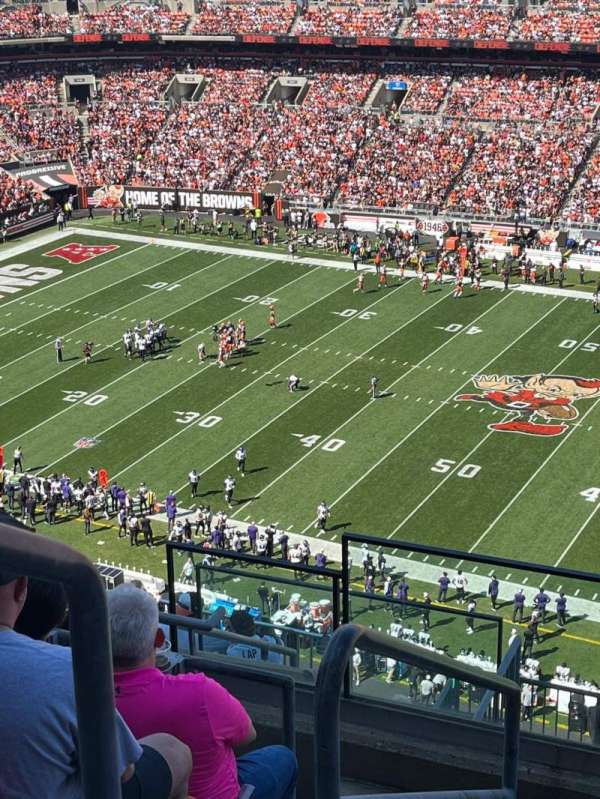 Huntington Bank Field, section: 511, row: 14, seat: 1