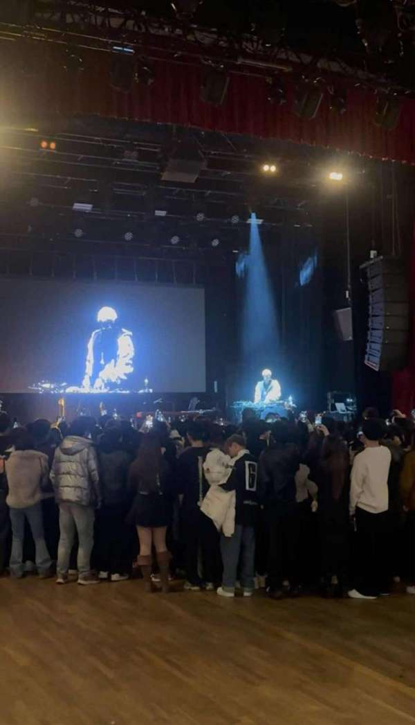 Le Bataclan, section: Fosse