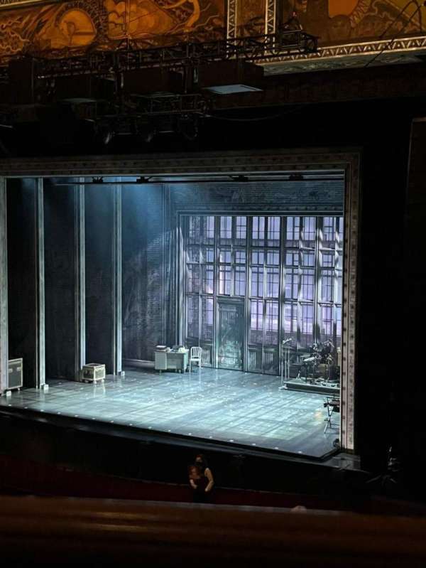 Hollywood Pantages Theatre, section: Mezzanine R, row: A, seat: 10