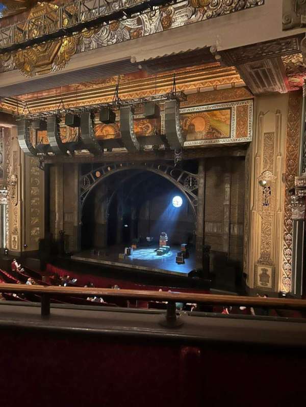 Hollywood Pantages Theatre, section: Mezzanine R, row: B, seat: 4